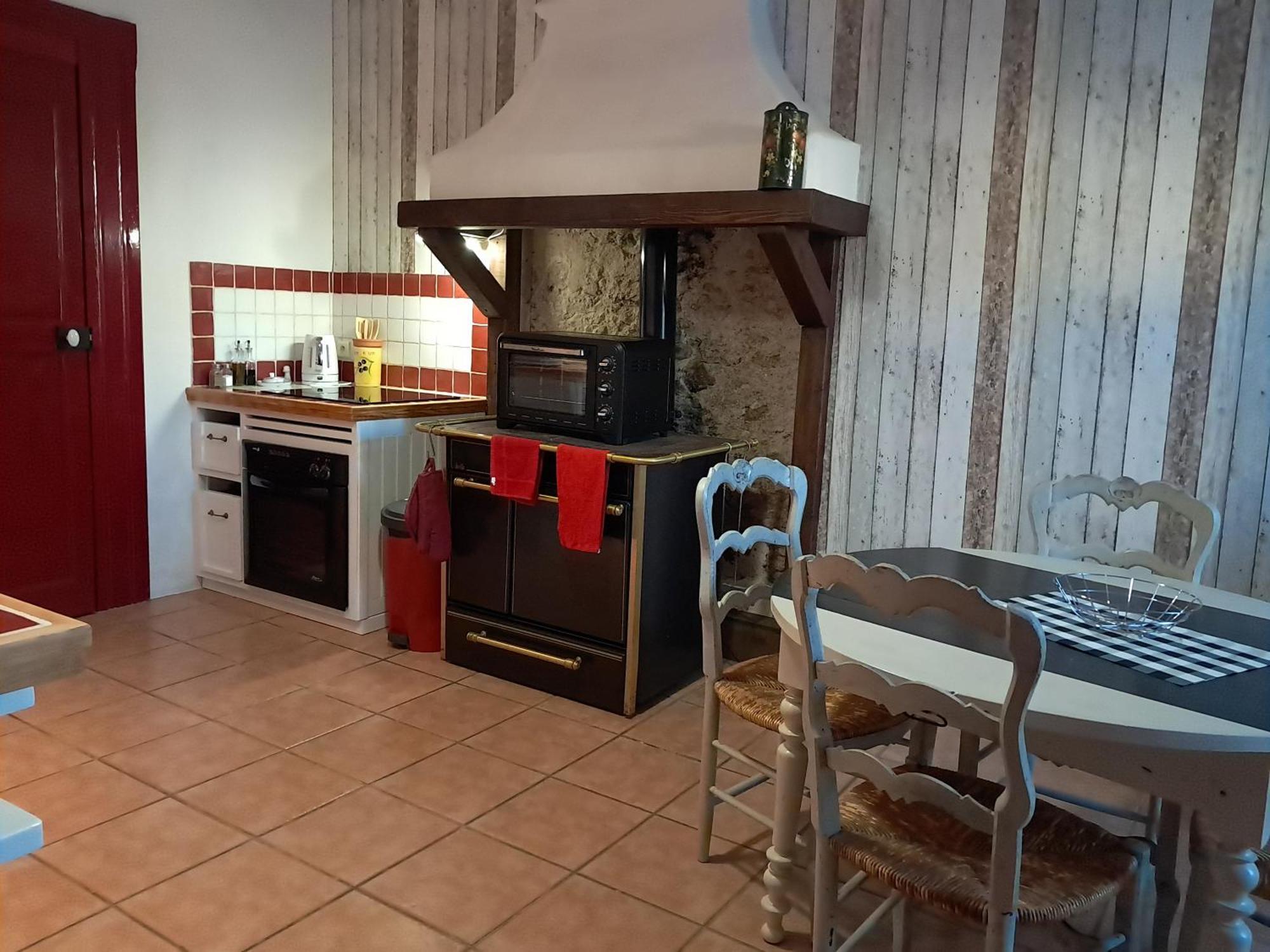L'Oostaloo Logement De Vacances Usclas-l'Herault Экстерьер фото